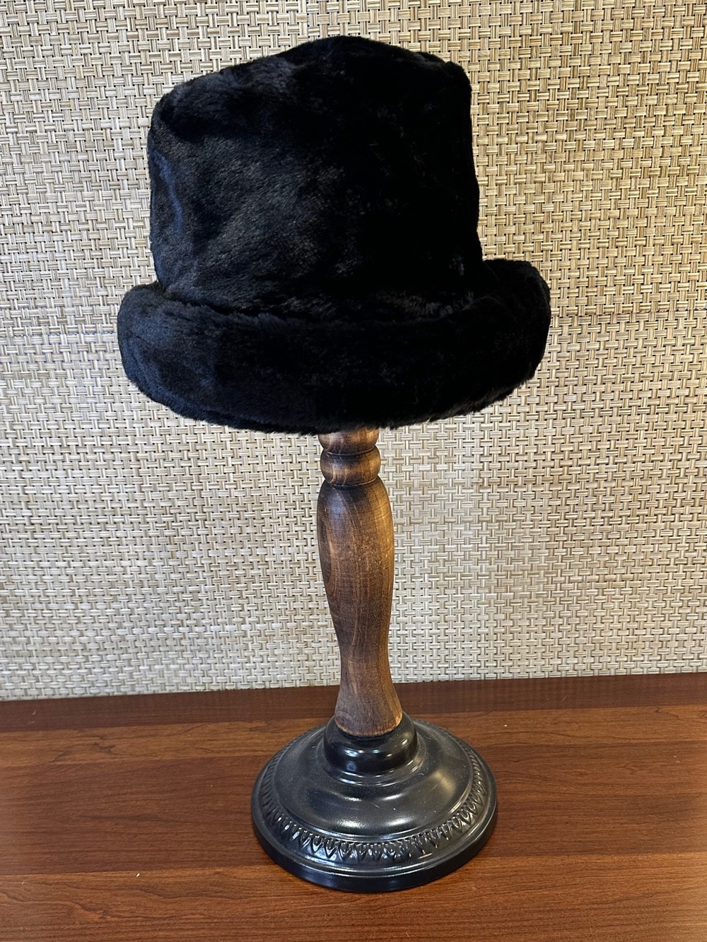VTG 1990s Kmart Black Faux Fur Bucket Hat Plush Winter Cloche Style Y2K OSFM